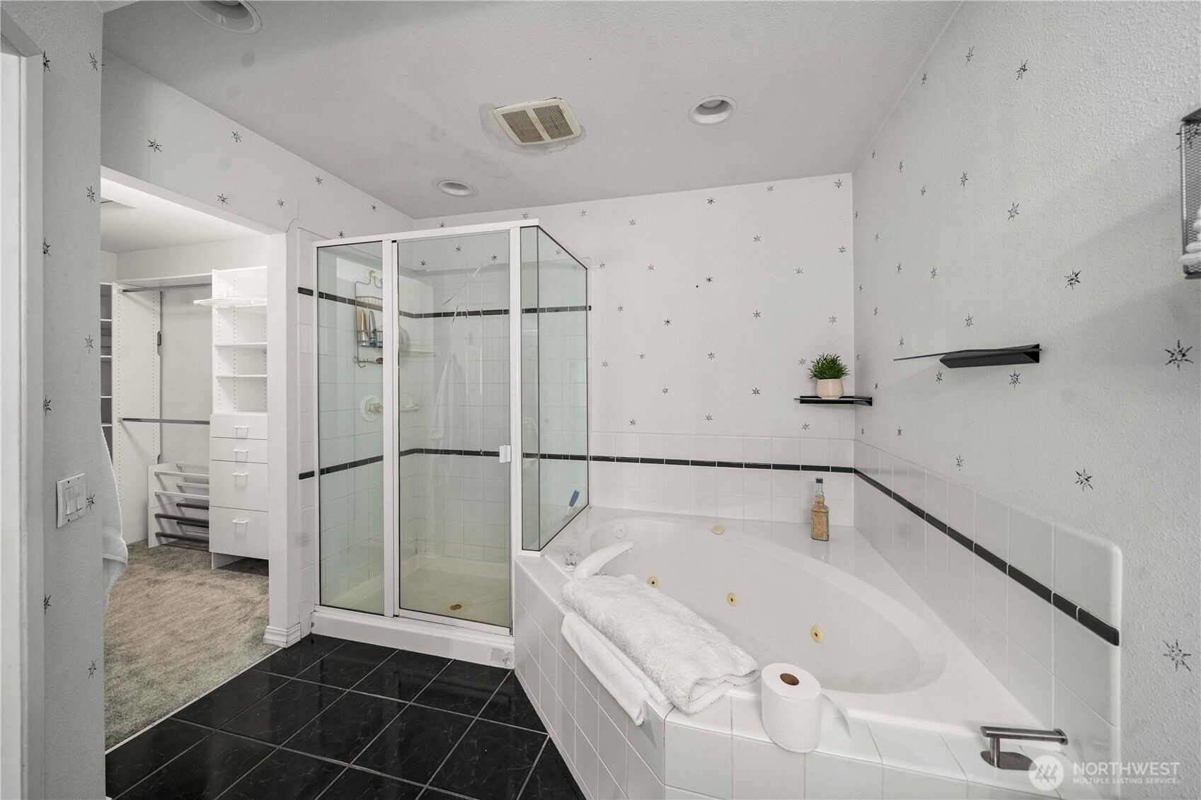 13658 NE 126th Place , Kirkland, WA 98034