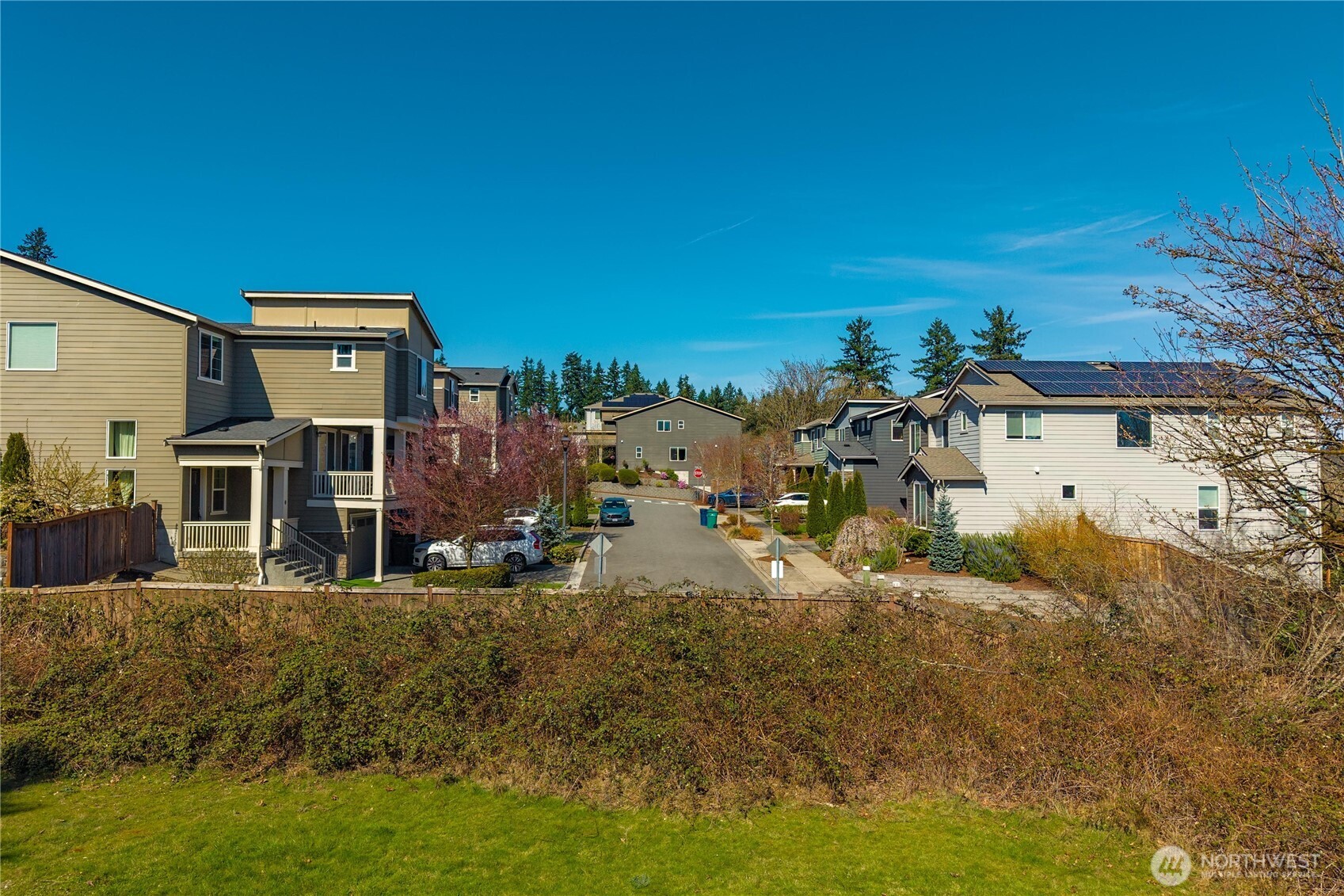 13658 NE 126th Place , Kirkland, WA 98034