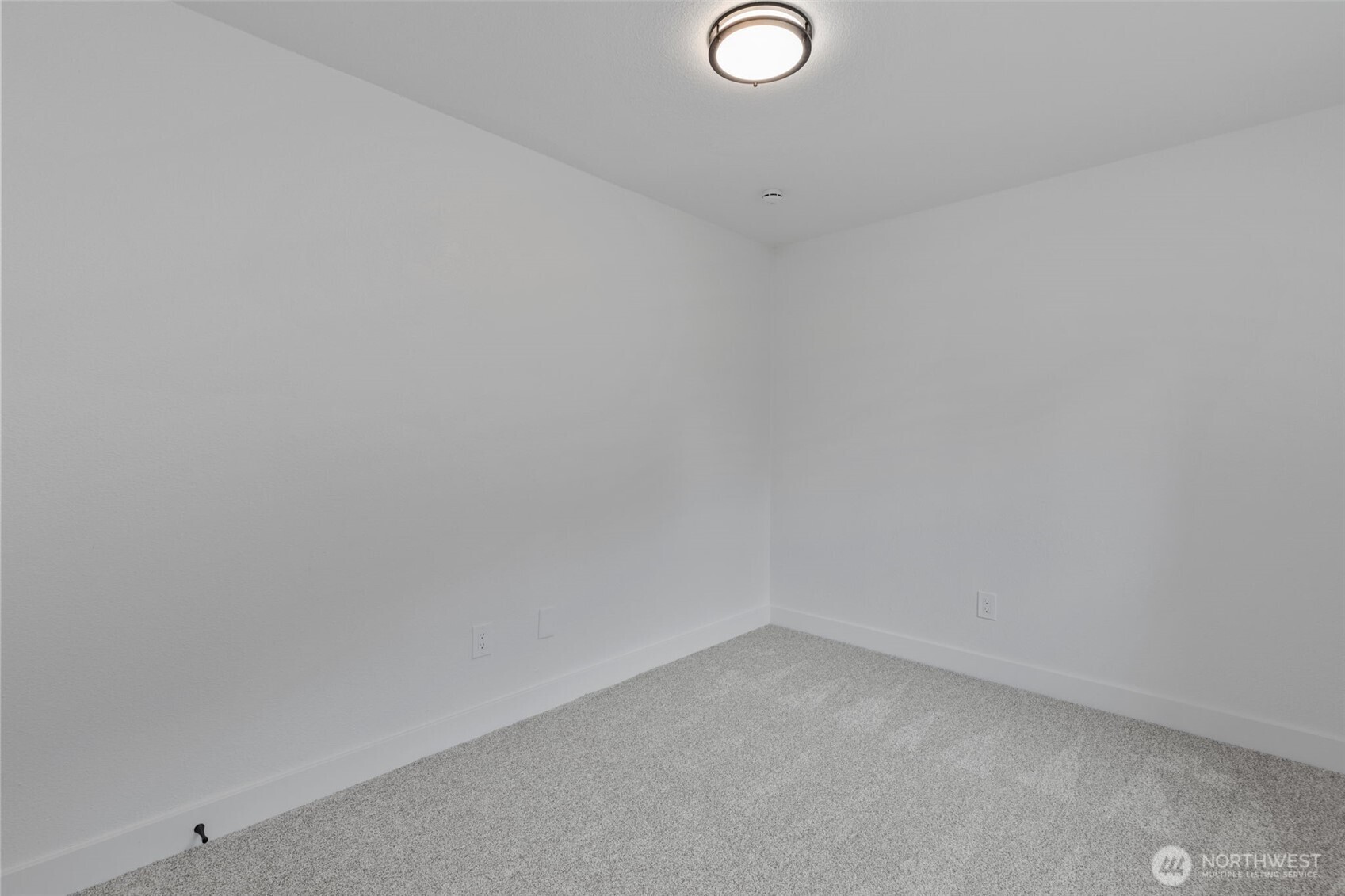 6582 NE Pear Street , Suquamish, WA 98392