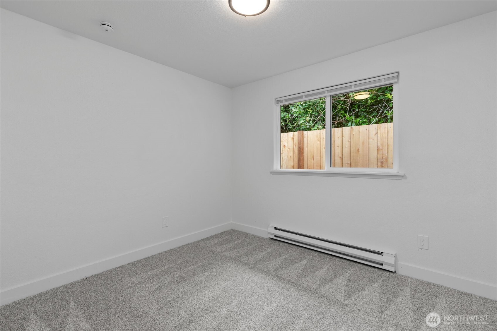 6582 NE Pear Street , Suquamish, WA 98392