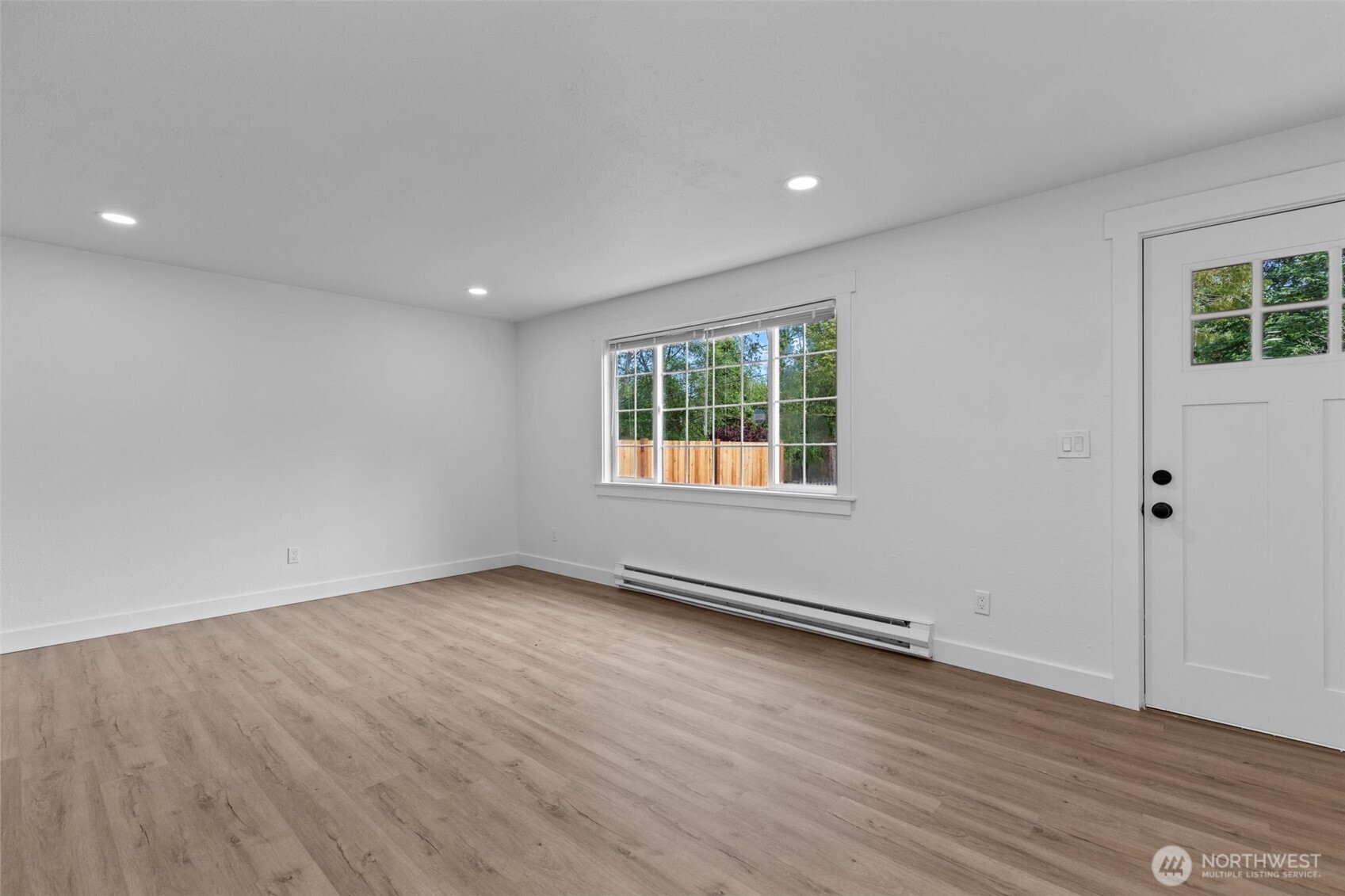 6582 NE Pear Street , Suquamish, WA 98392