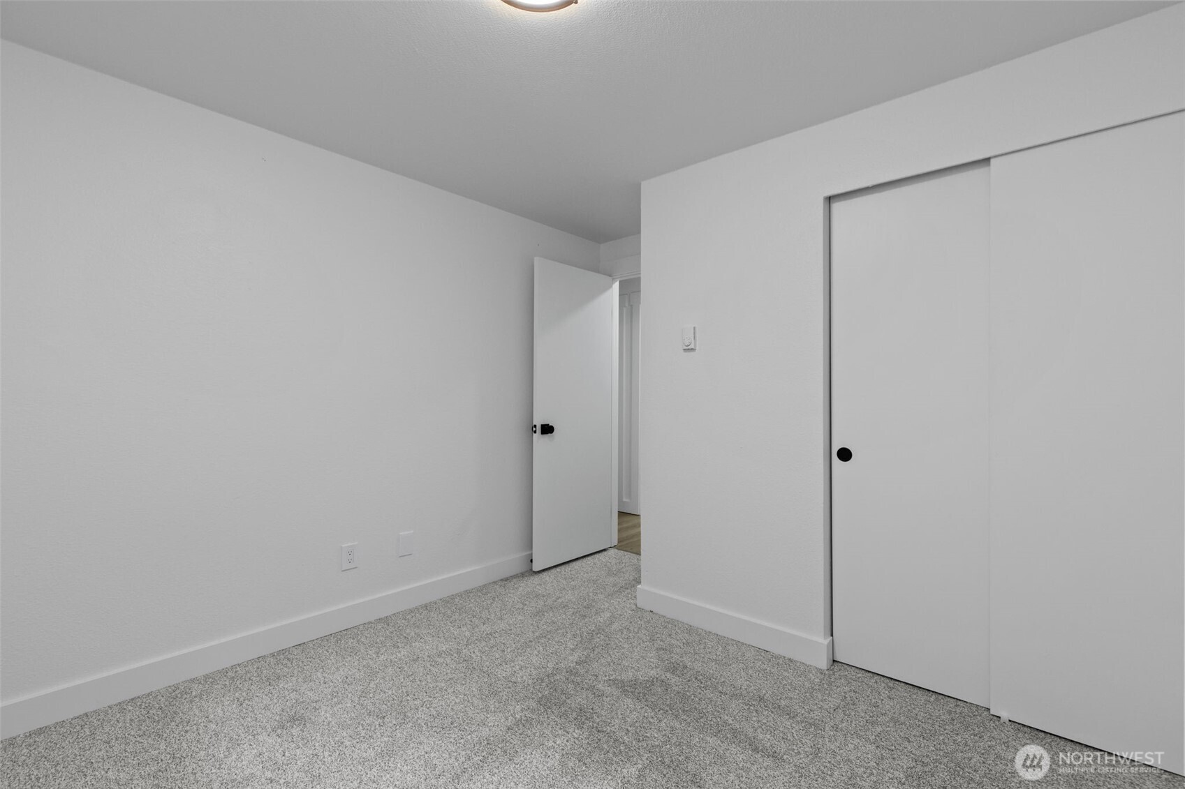 6582 NE Pear Street , Suquamish, WA 98392