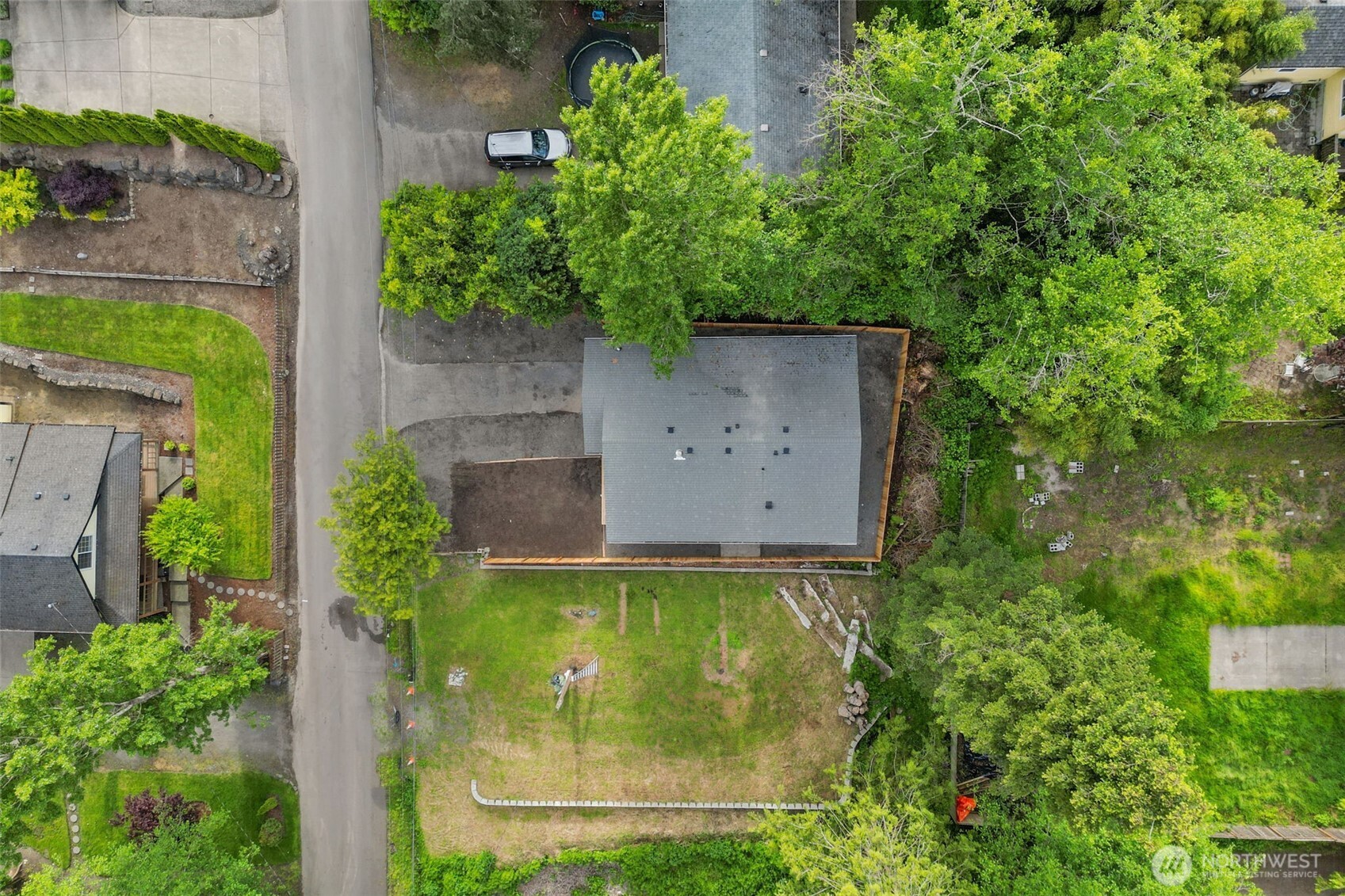 6582 NE Pear Street , Suquamish, WA 98392