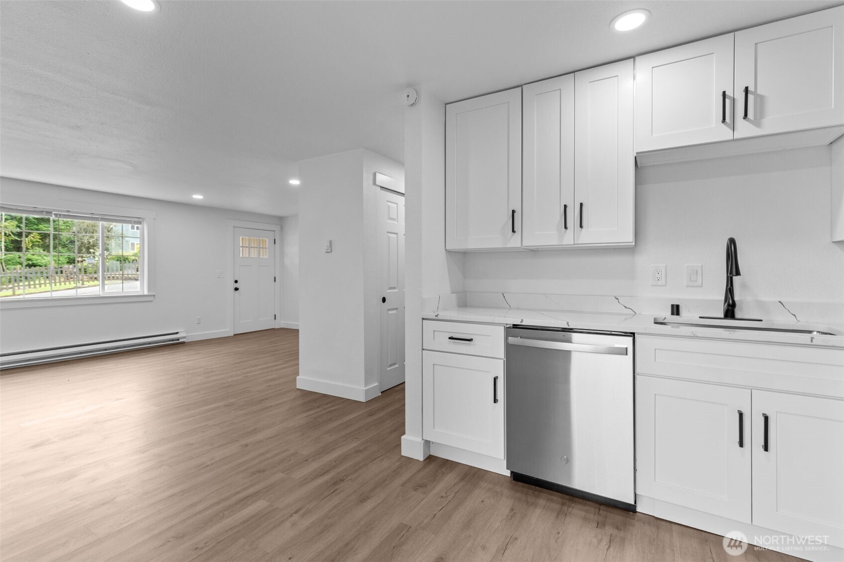 6582 NE Pear Street , Suquamish, WA 98392