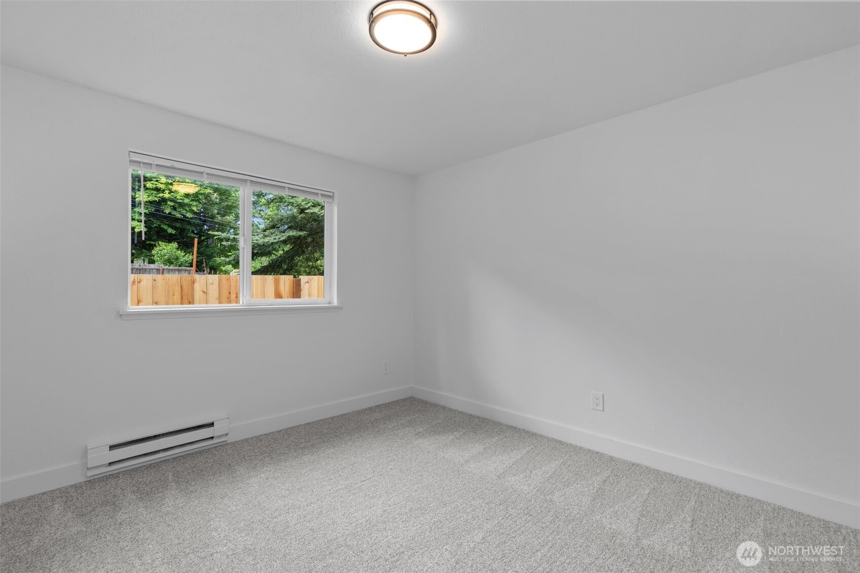 6582 NE Pear Street , Suquamish, WA 98392