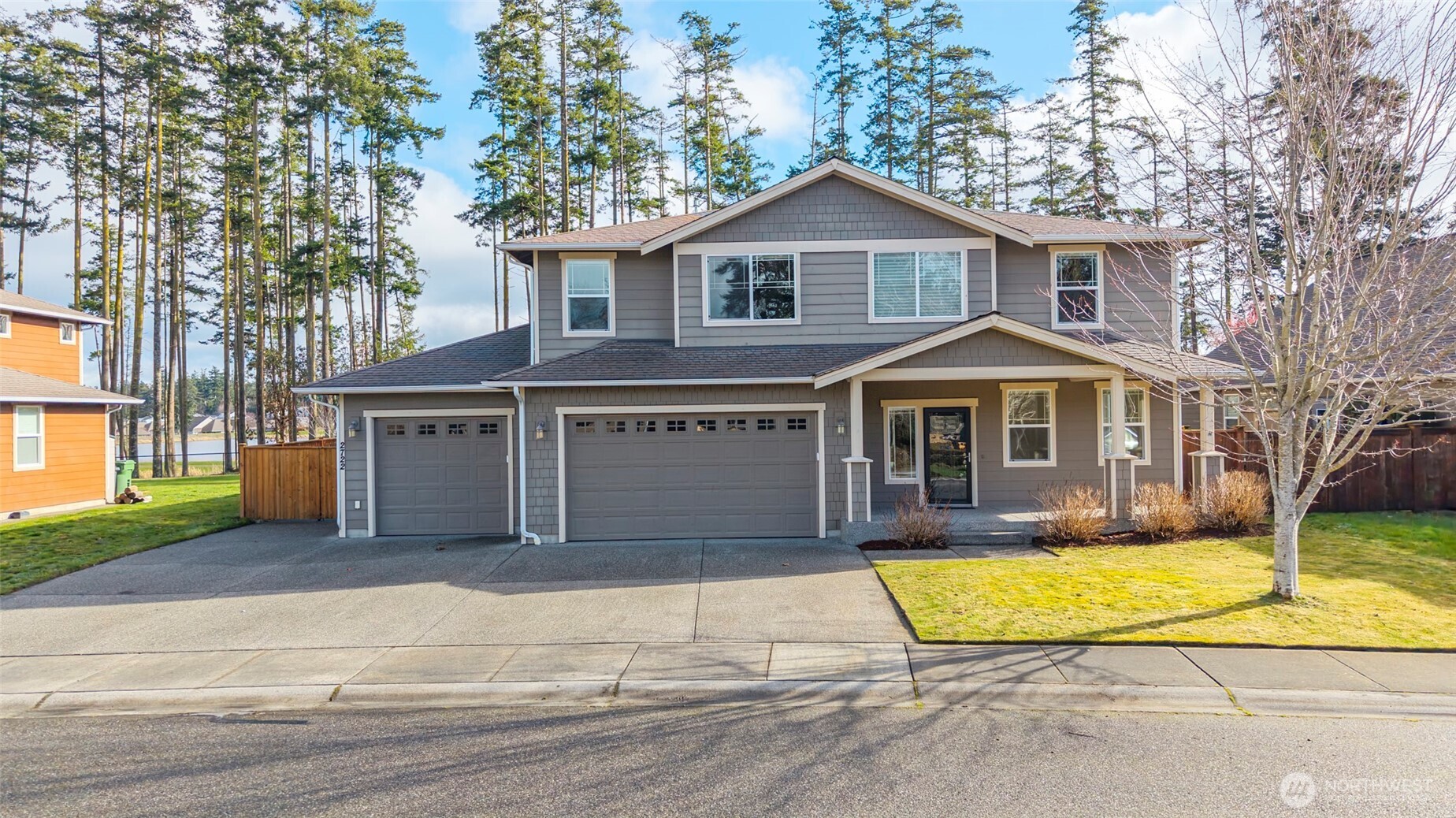 2722 SW Fairway Point Drive , Oak Harbor, WA 98277