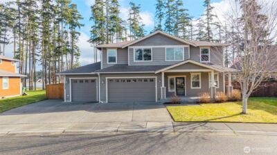 2722 SW Fairway Point Drive , Oak Harbor, WA 98277