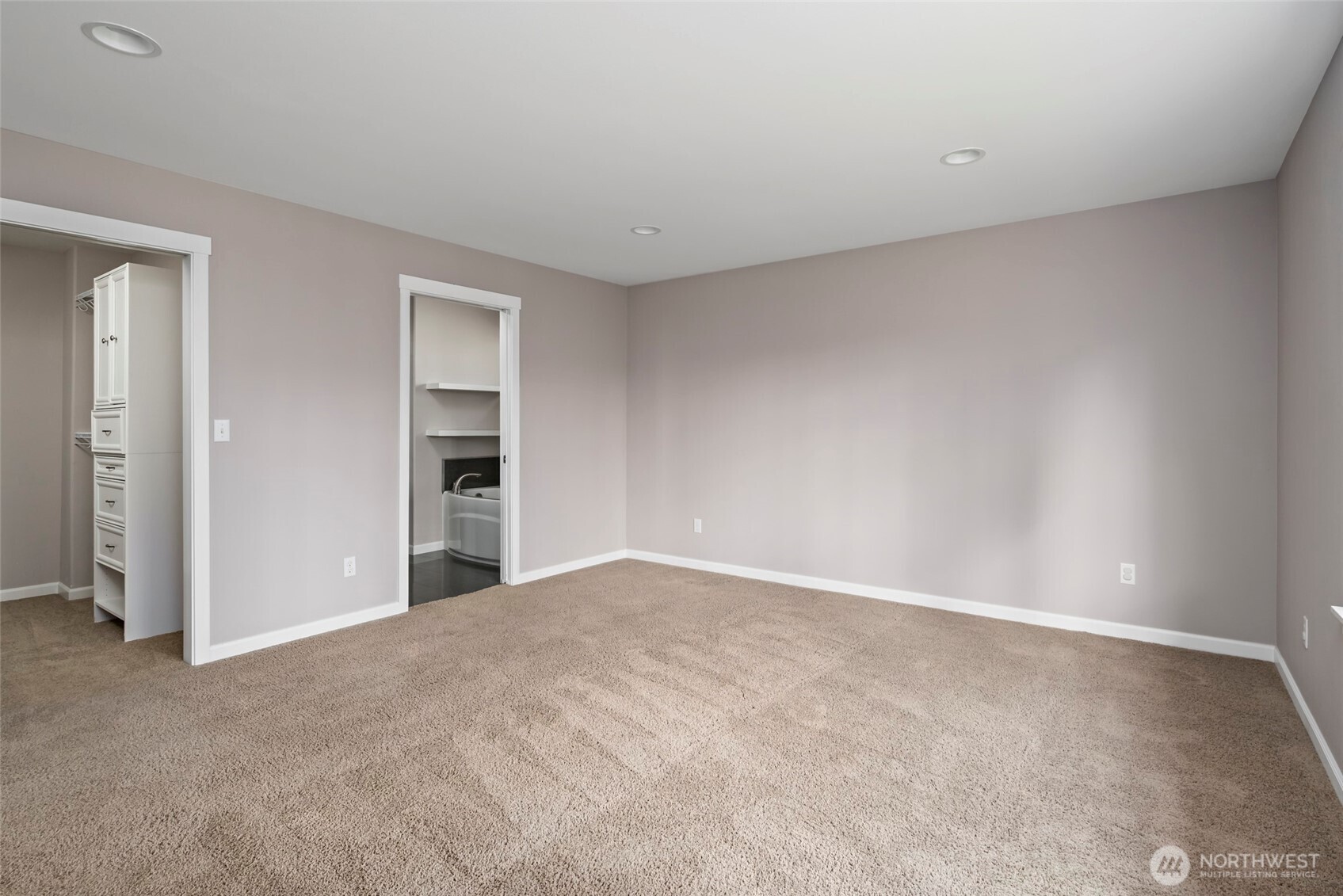 2722 SW Fairway Point Drive , Oak Harbor, WA 98277