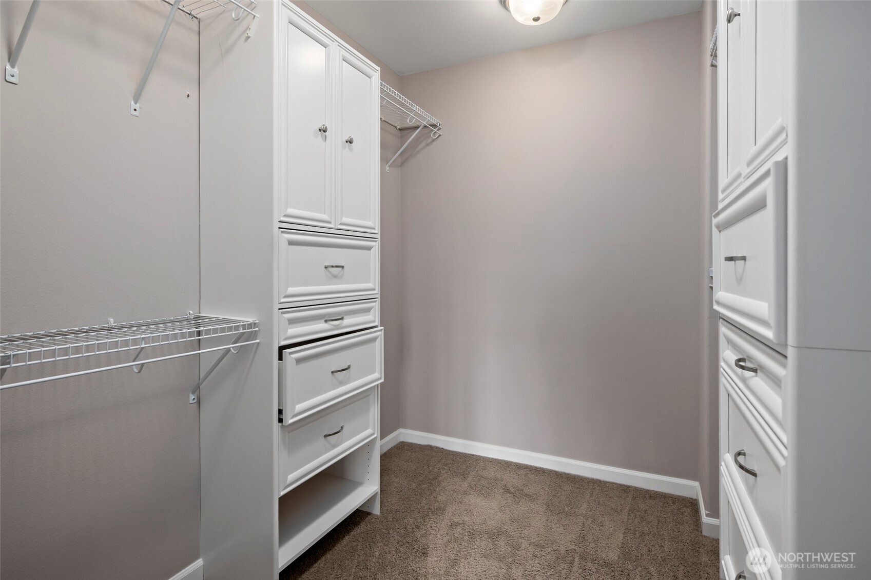 2722 SW Fairway Point Drive , Oak Harbor, WA 98277