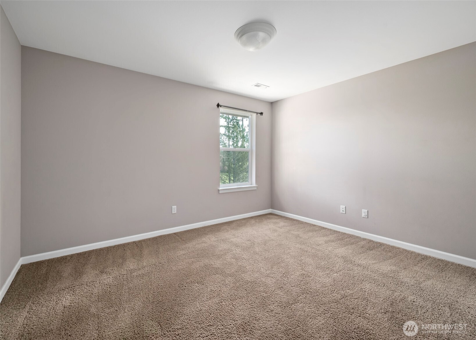 2722 SW Fairway Point Drive , Oak Harbor, WA 98277