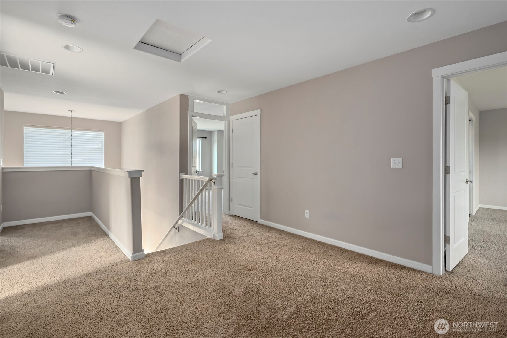 2722 SW Fairway Point Drive , Oak Harbor, WA 98277