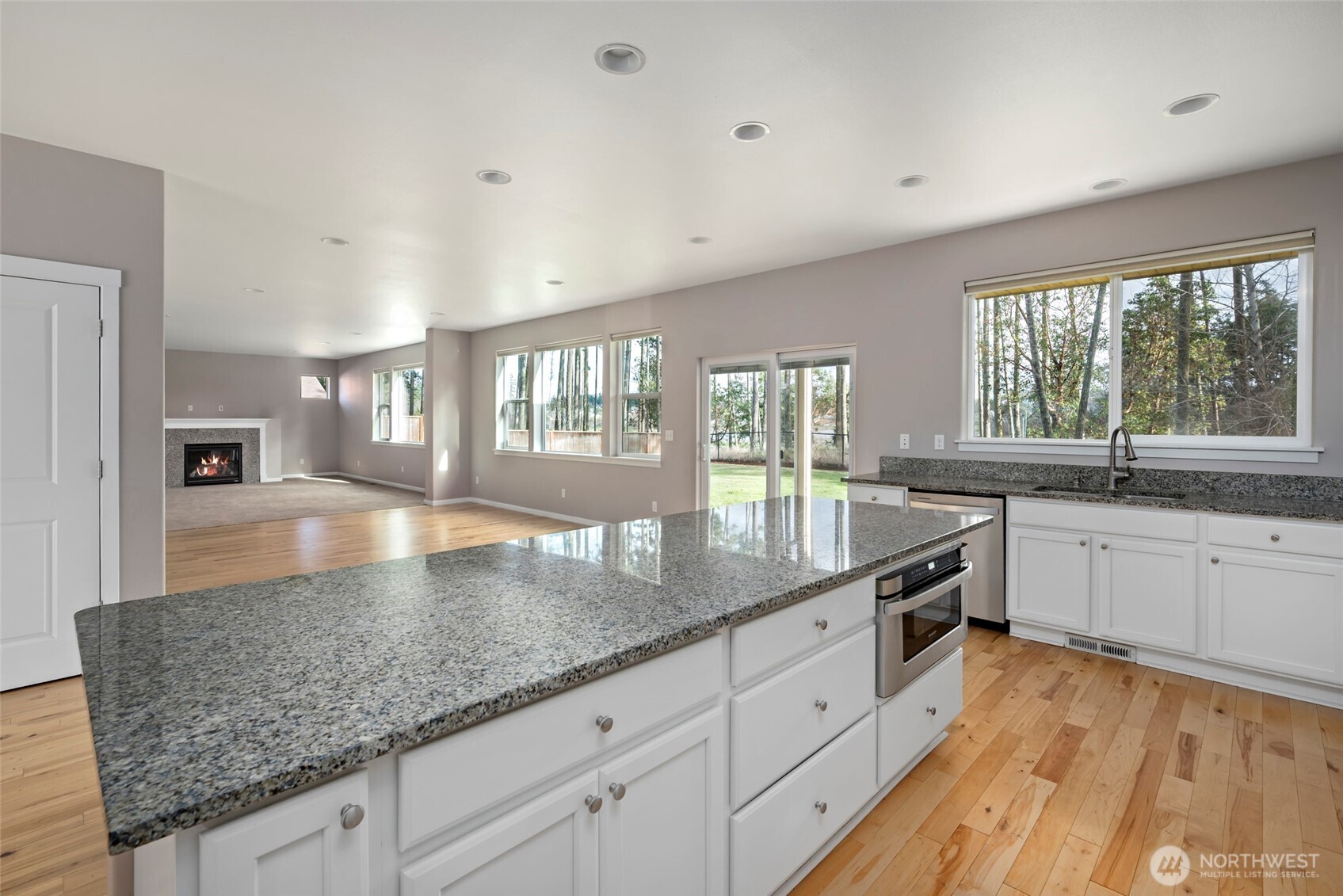 2722 SW Fairway Point Drive , Oak Harbor, WA 98277