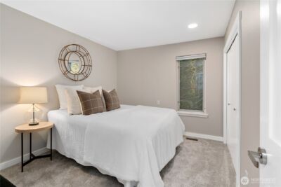 1033 W Mukilteo Boulevard , Everett, WA 98203 - Photo 17