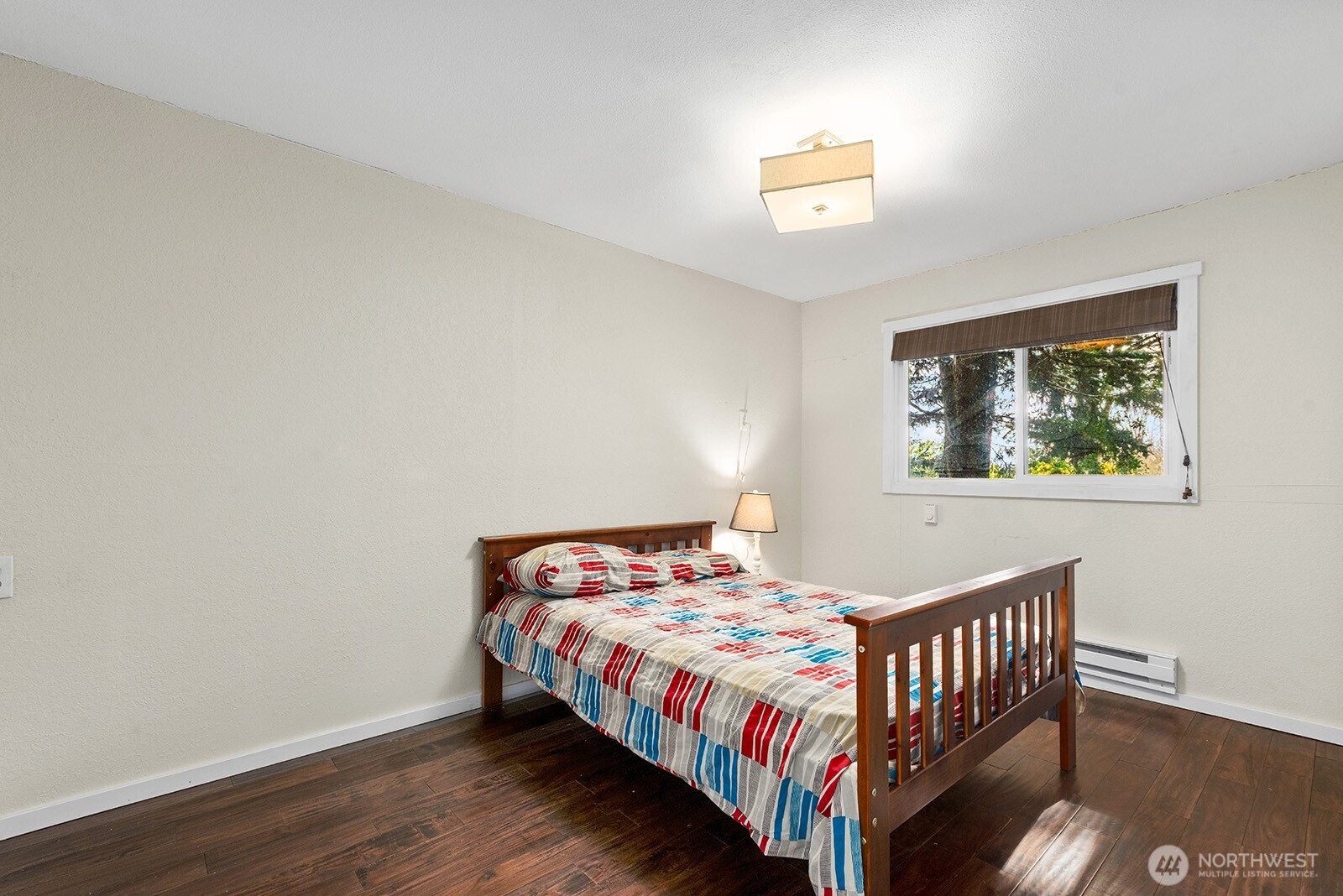 8032 SW Hawthorne Lane , Vashon, WA 98070