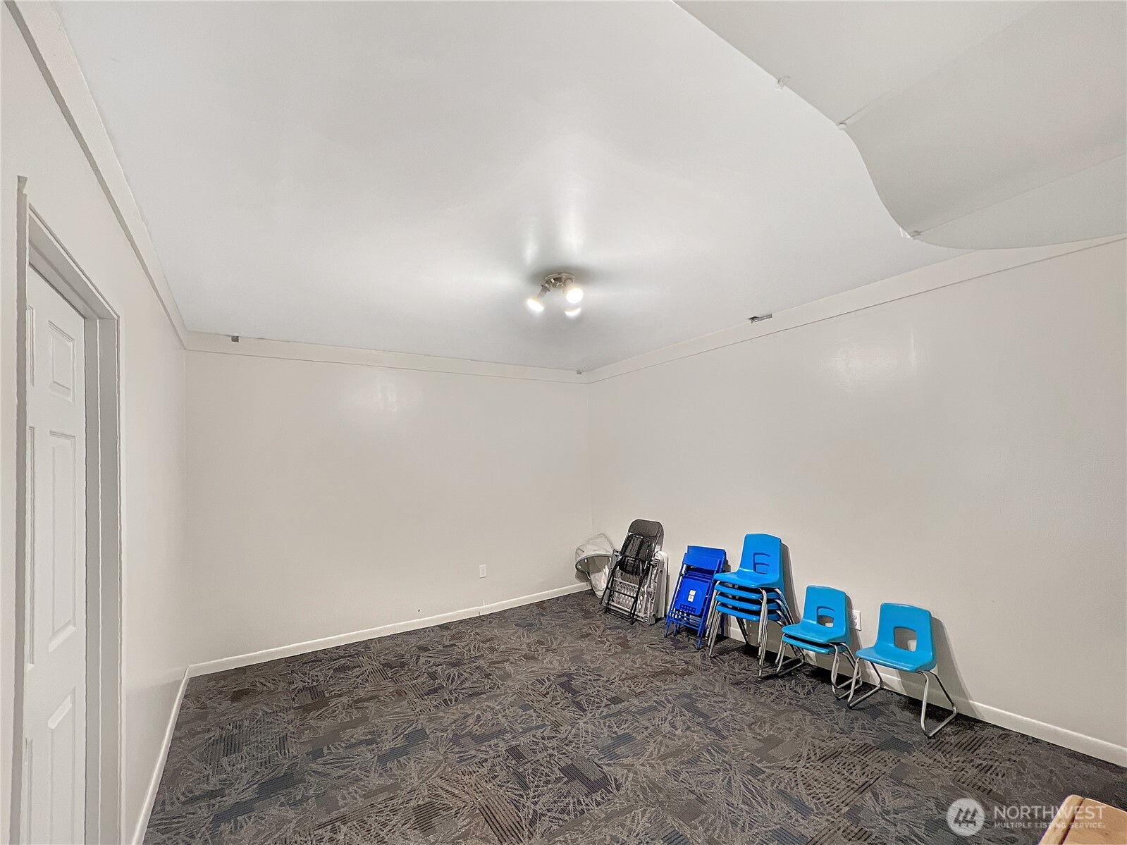 13470 Martin Luther King Jr Way S, Seattle, WA 98178-5210