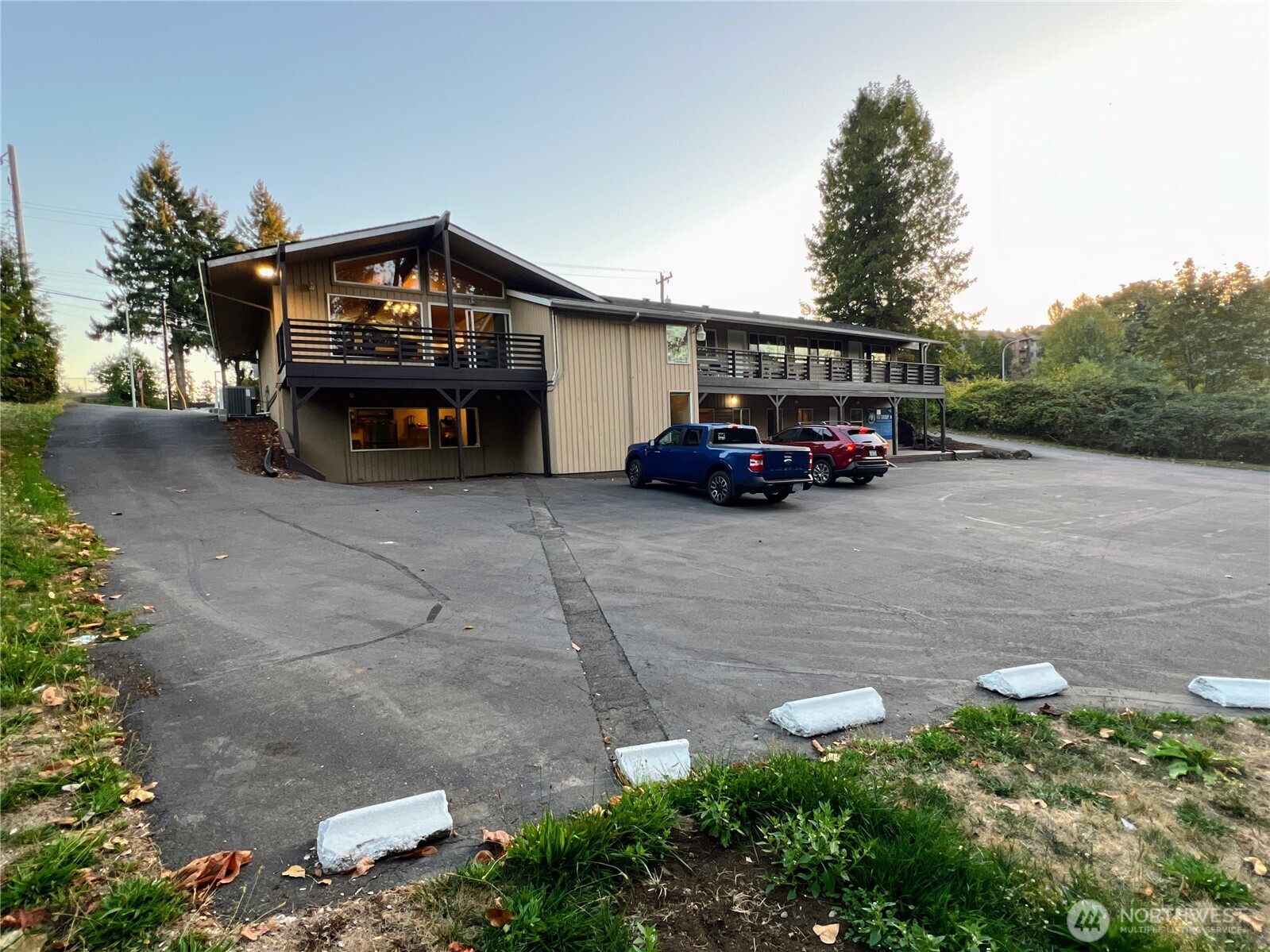 13470 Martin Luther King Jr Way S, Seattle, WA 98178-5210