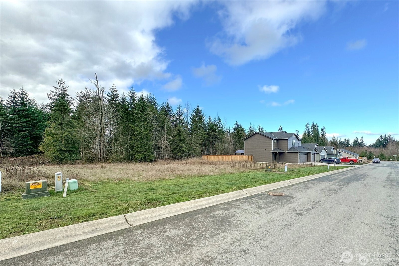 9999 Valley Creek Drive , Port Angeles, WA 98362