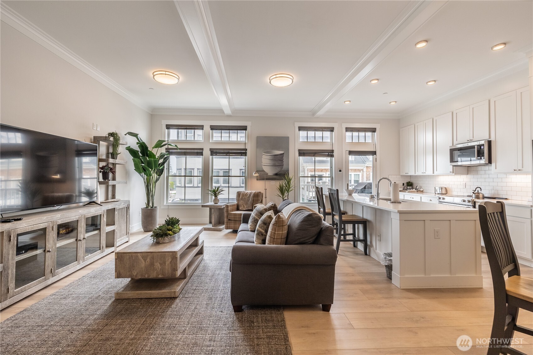 204 Market Street #B, Pacific Beach, WA 98571