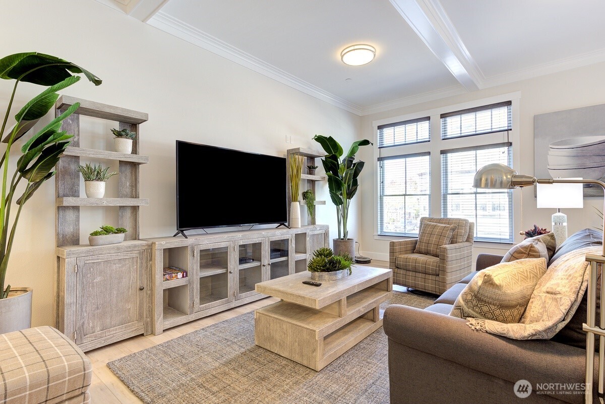 204 Market Street #B, Pacific Beach, WA 98571