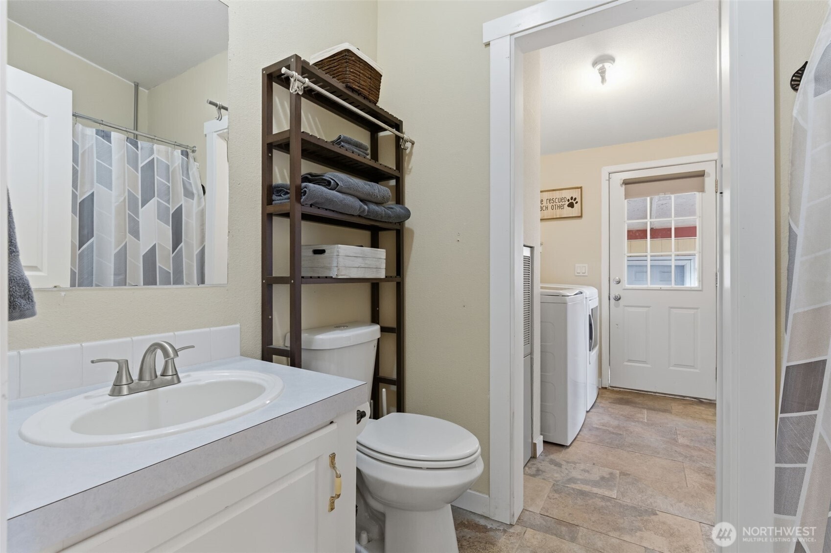 108 Hilley Drive , Chehalis, WA 98532