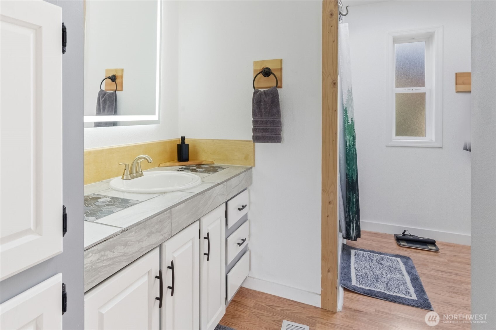 108 Hilley Drive , Chehalis, WA 98532