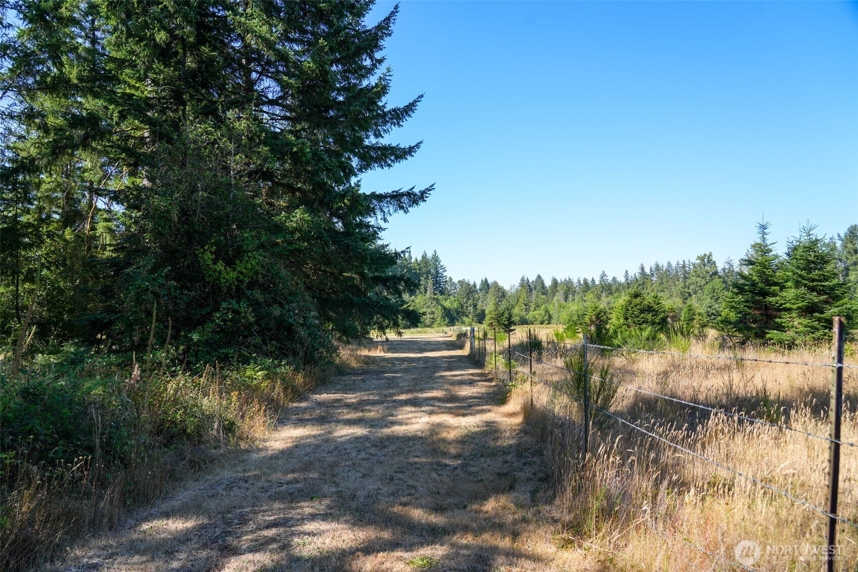 7123 115th Avenue SW, Olympia, WA 98512