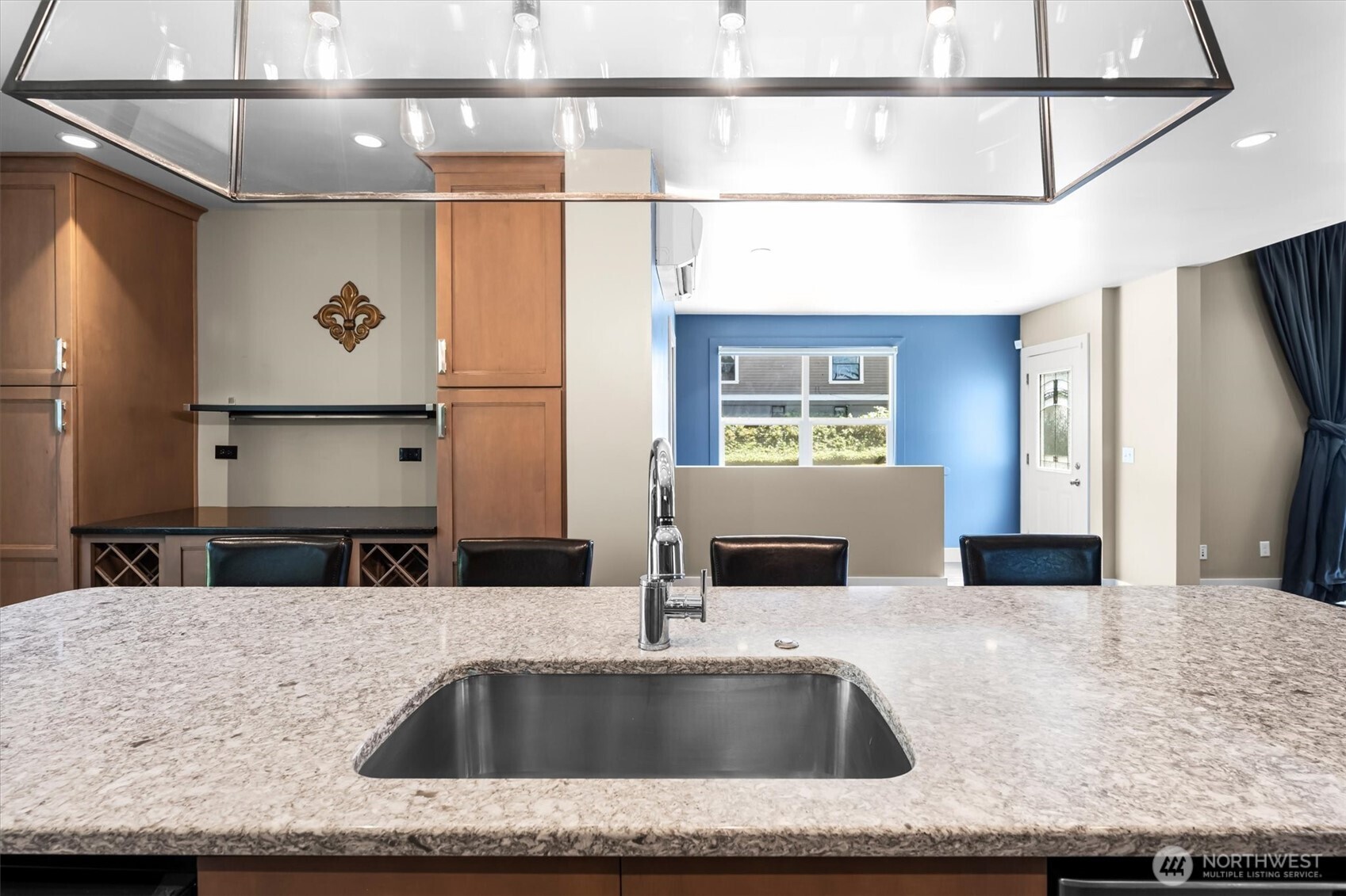 160 S 1st Street , Kalama, WA 98625