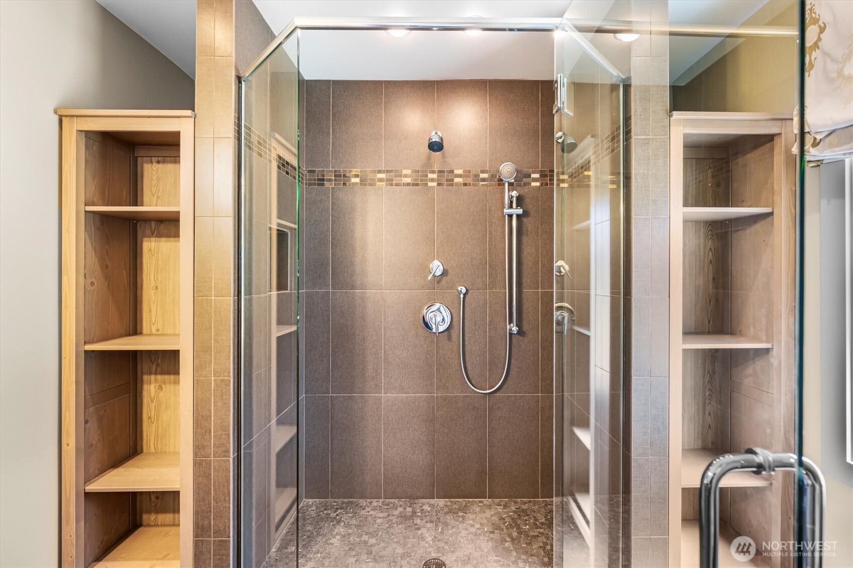 160 S 1st Street , Kalama, WA 98625