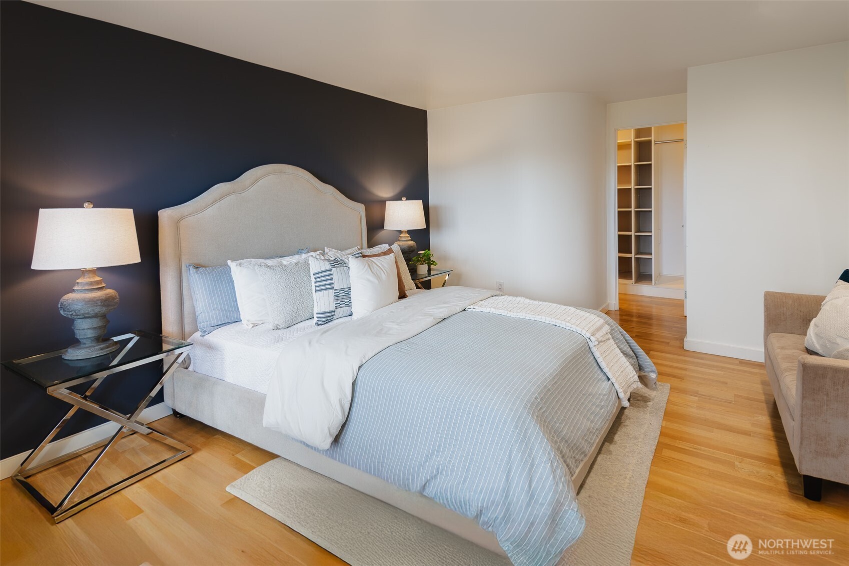 1118 Lakeview Boulevard E #100, Seattle, WA 98102