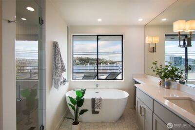 1118 Lakeview Boulevard E #100, Seattle, WA 98102 - Photo 14