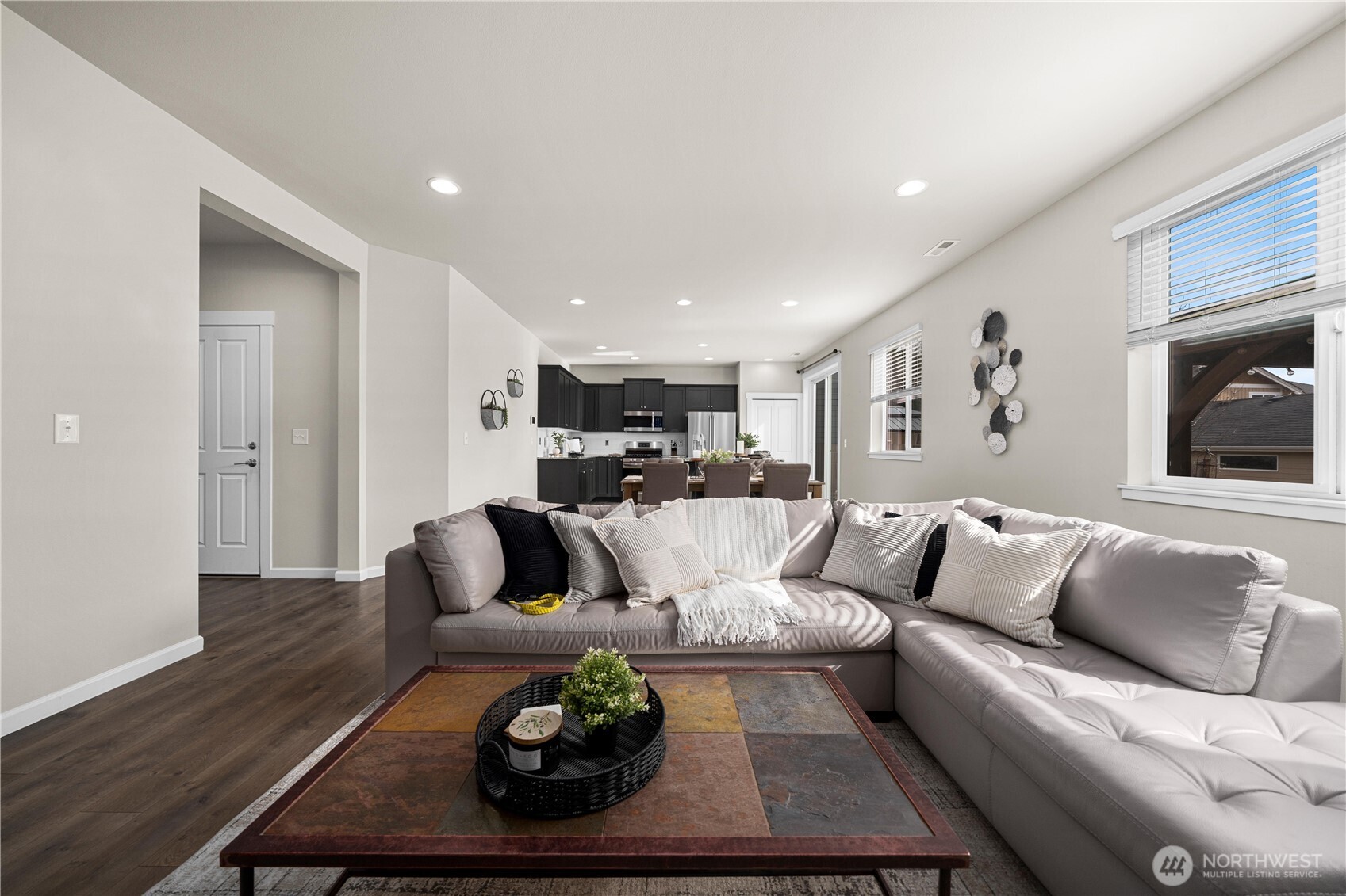 26239 227th Terrace SE, Maple Valley, WA 98038