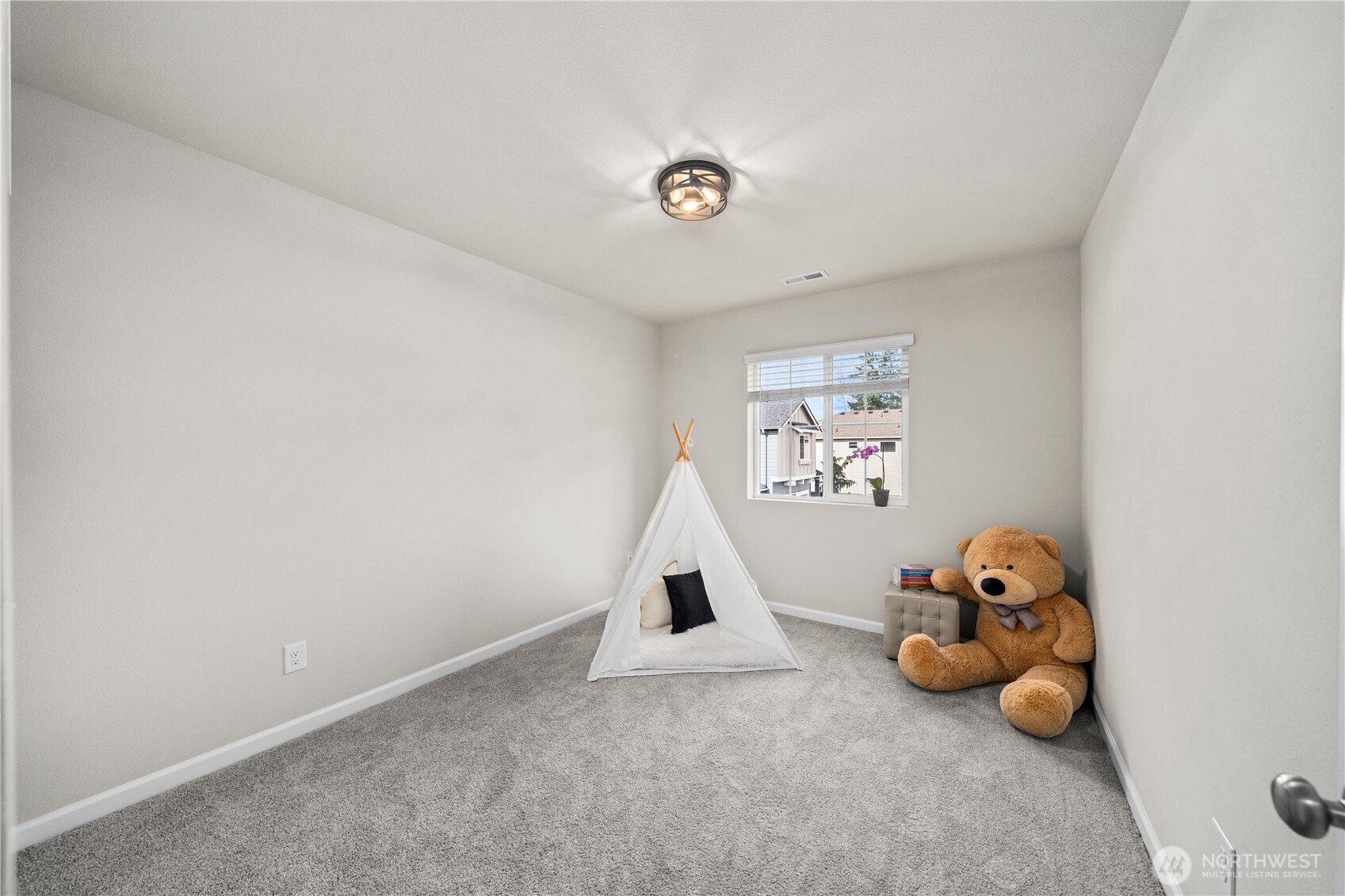 26239 227th Terrace SE, Maple Valley, WA 98038