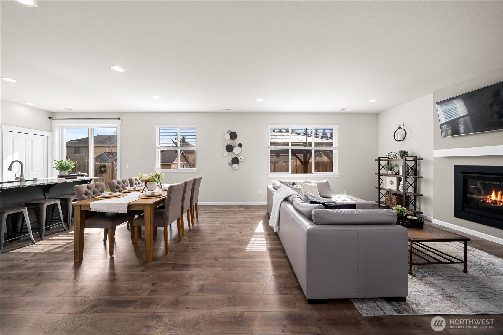 26239 227th Terrace SE, Maple Valley, WA 98038