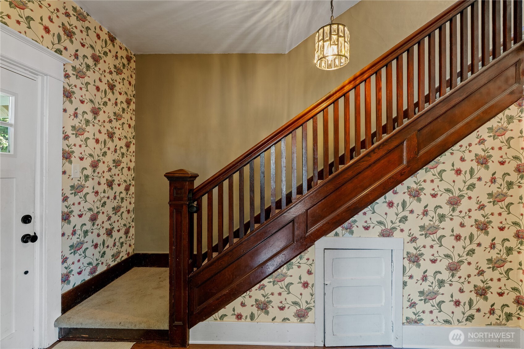 626 Eklund Avenue , Hoquiam, WA 98550