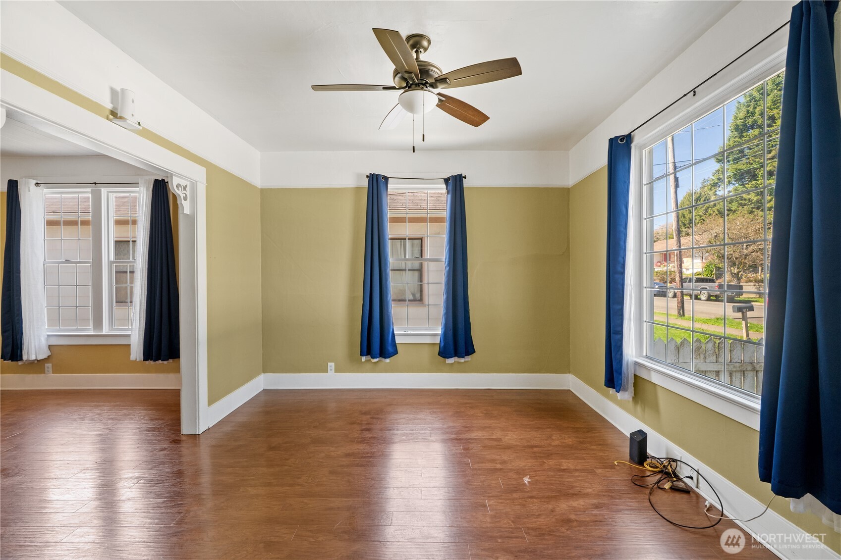 626 Eklund Avenue , Hoquiam, WA 98550