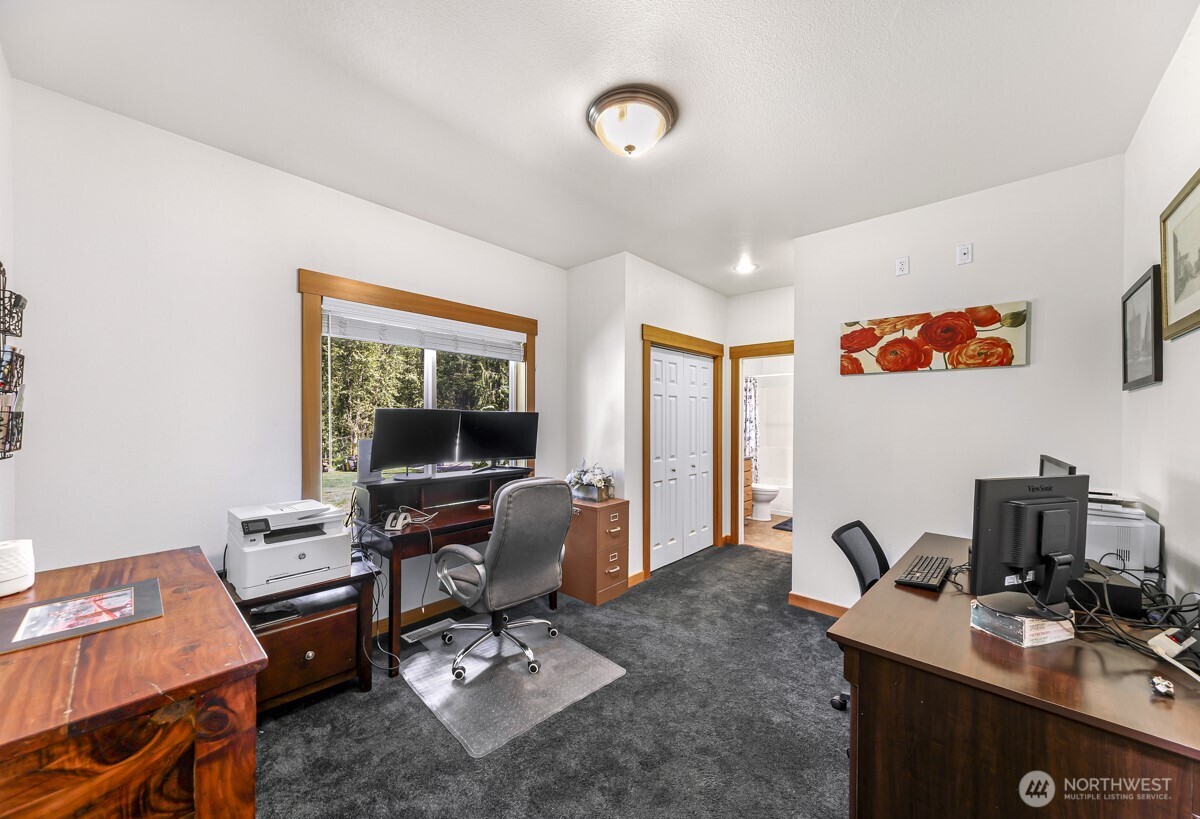 19379 Morton Road , Burlington, WA 98233