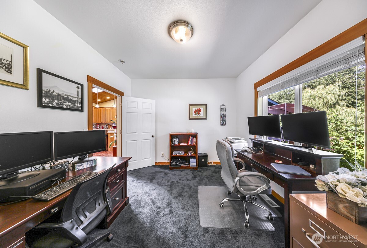 19379 Morton Road , Burlington, WA 98233