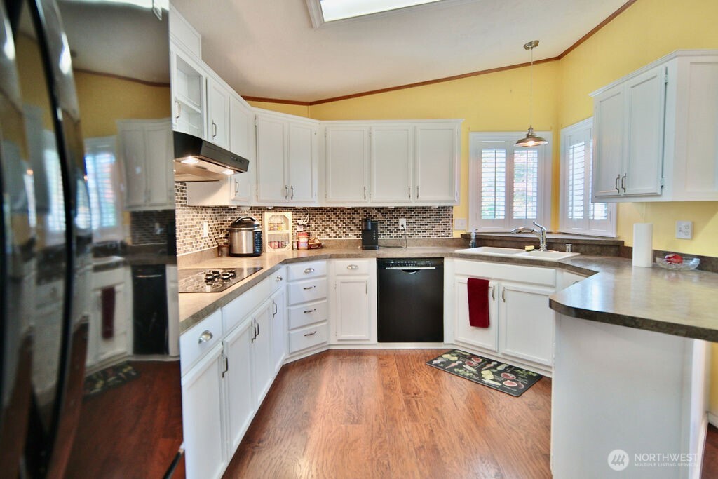 161 Fircrest Drive , Sequim, WA 98382