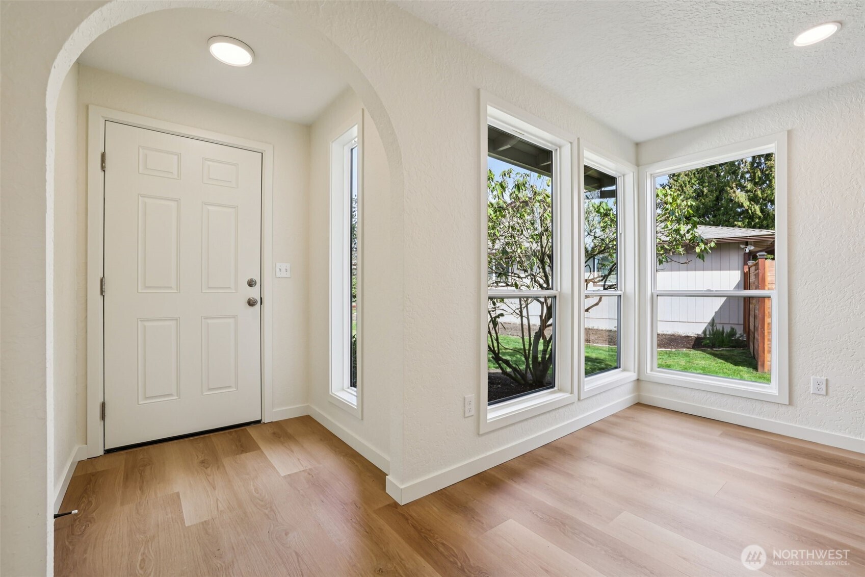 9121 5th Place W #A & B, Everett, WA 98204