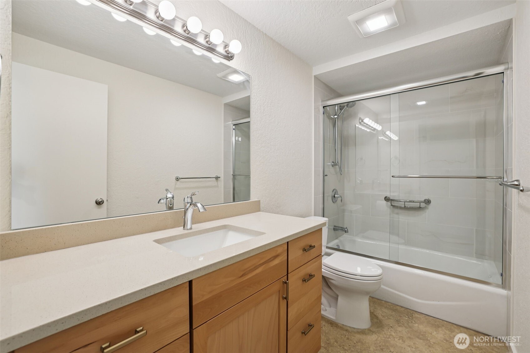 9121 5th Place W #A & B, Everett, WA 98204