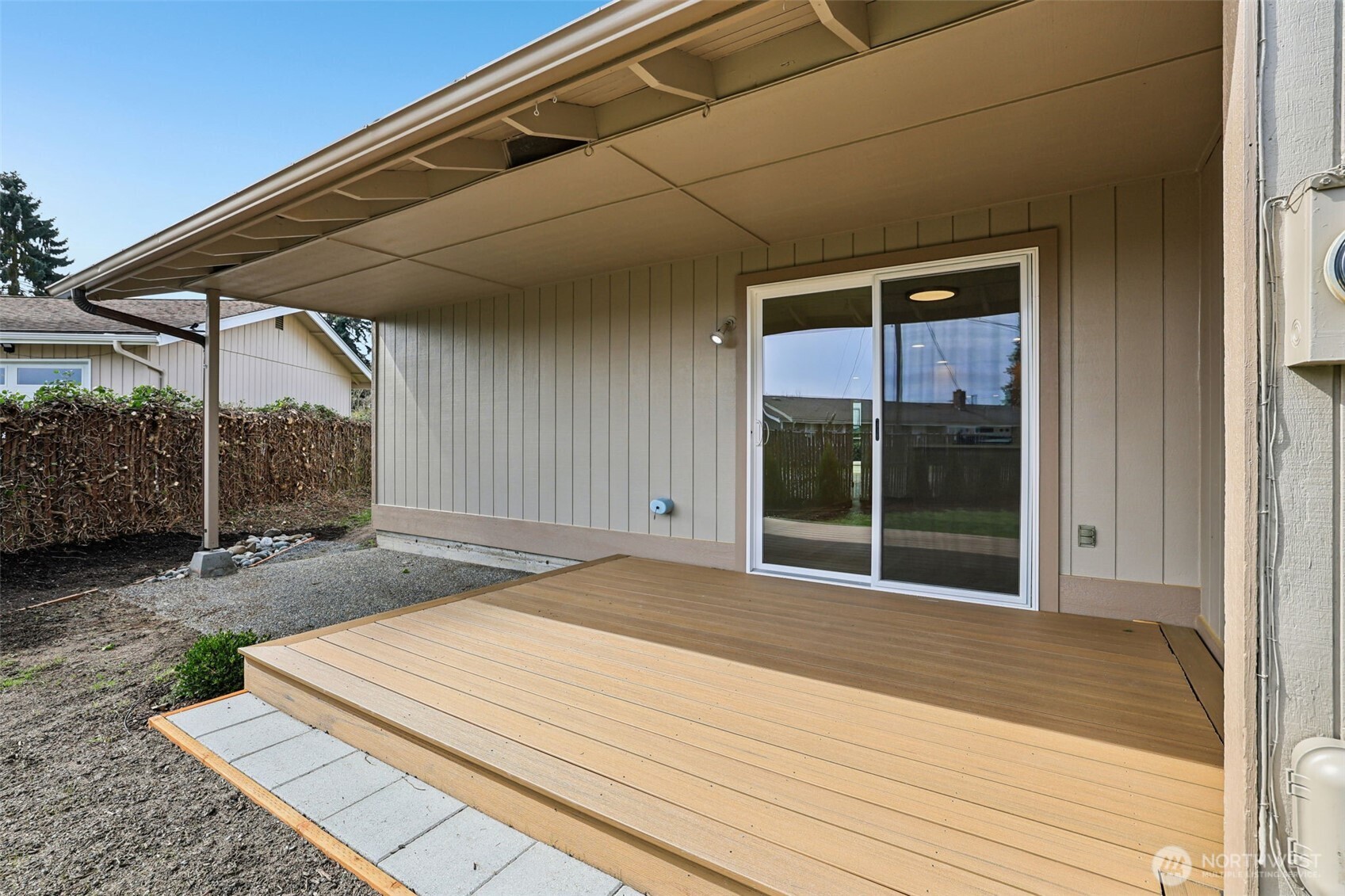 9121 5th Place W #A & B, Everett, WA 98204