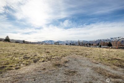 127 Hurley Lane , Manson, WA 98831 - Photo 11