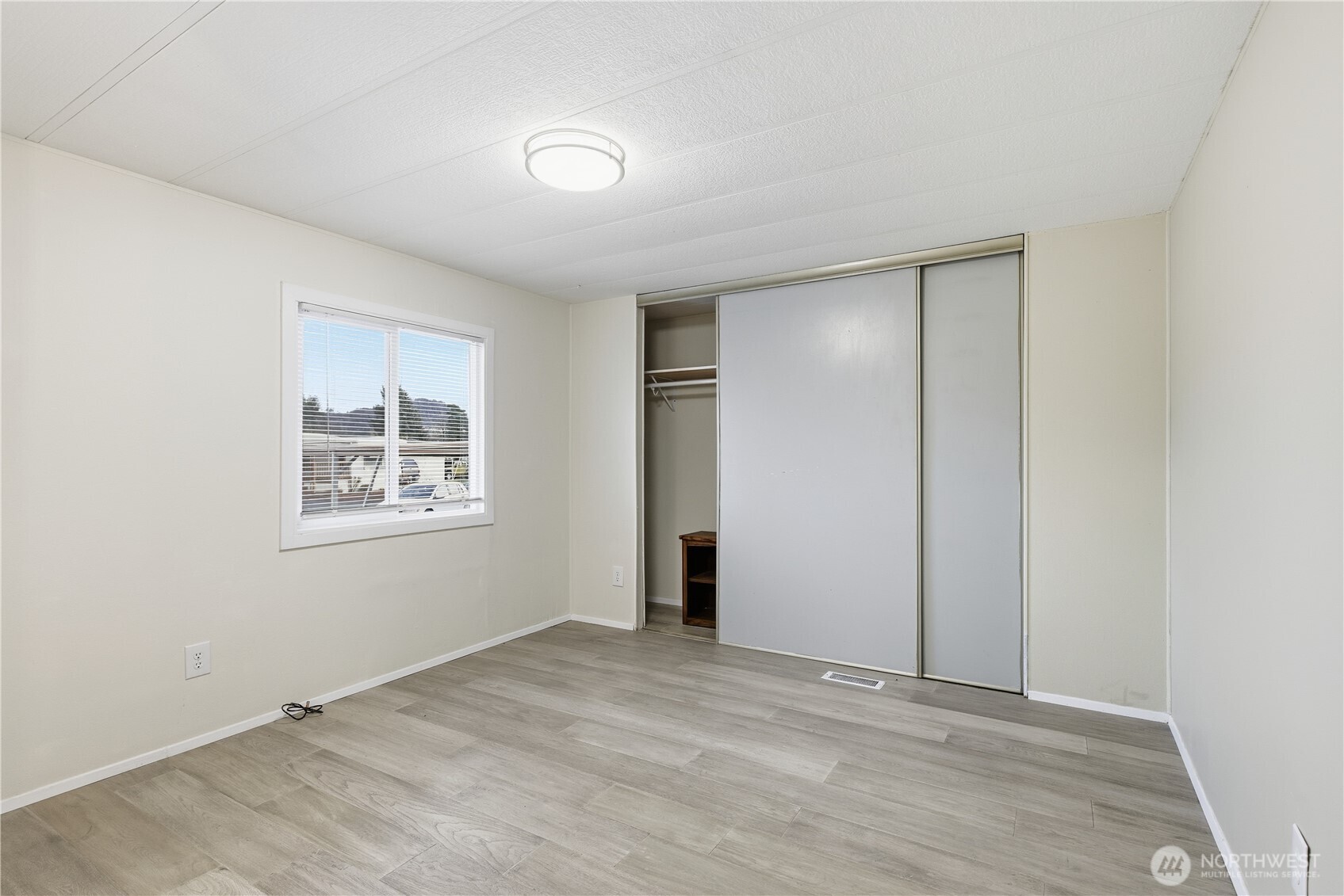1170 Cedar Drive , Enumclaw, WA 98022