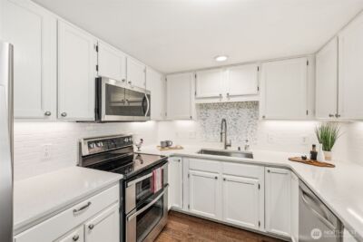 4081 224th Lane SE #210, Issaquah, WA 98029 - Photo 7