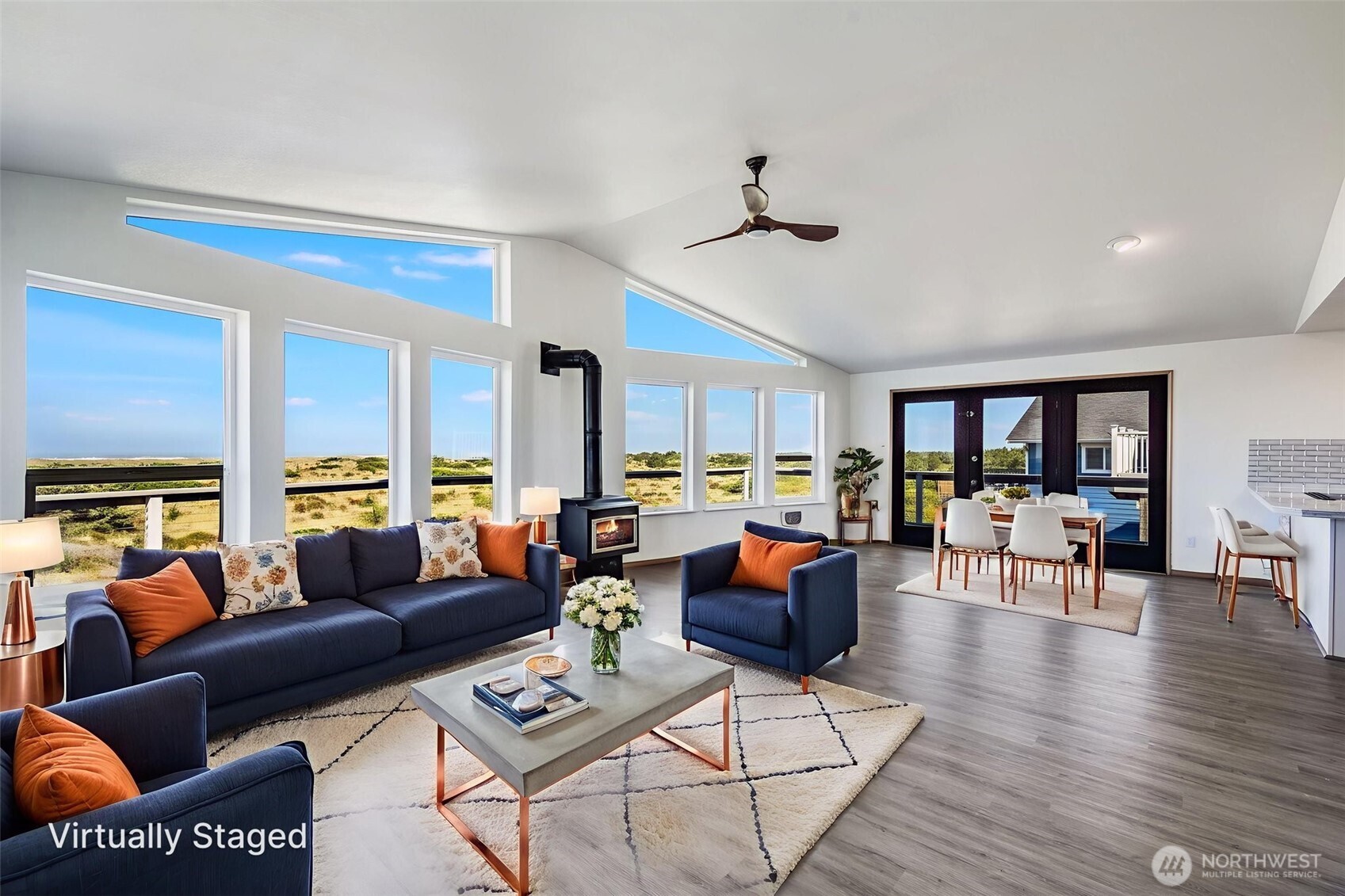 983 S Sand Dune , Ocean Shores, WA 98569-9467