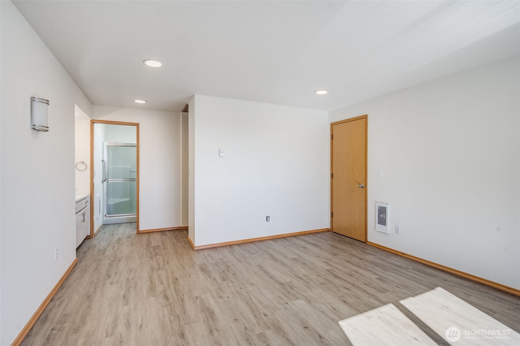 983 S Sand Dune , Ocean Shores, WA 98569-9467