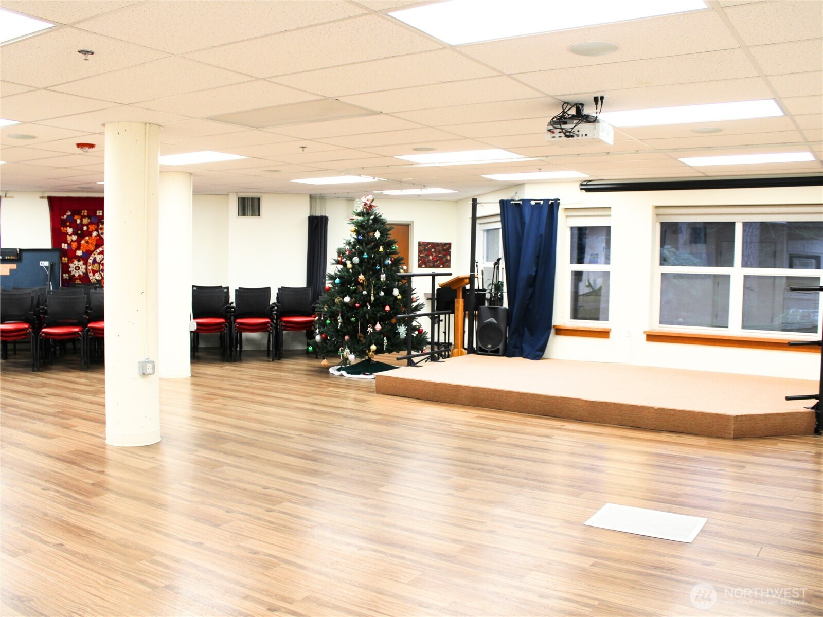 1750 152nd Avenue NE #W-211, Bellevue, WA 98007