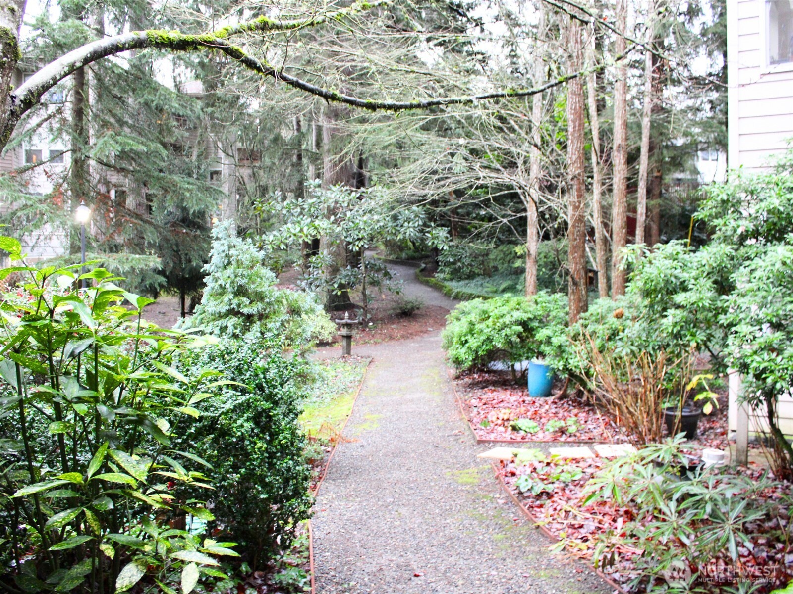 1750 152nd Avenue NE #W-211, Bellevue, WA 98007