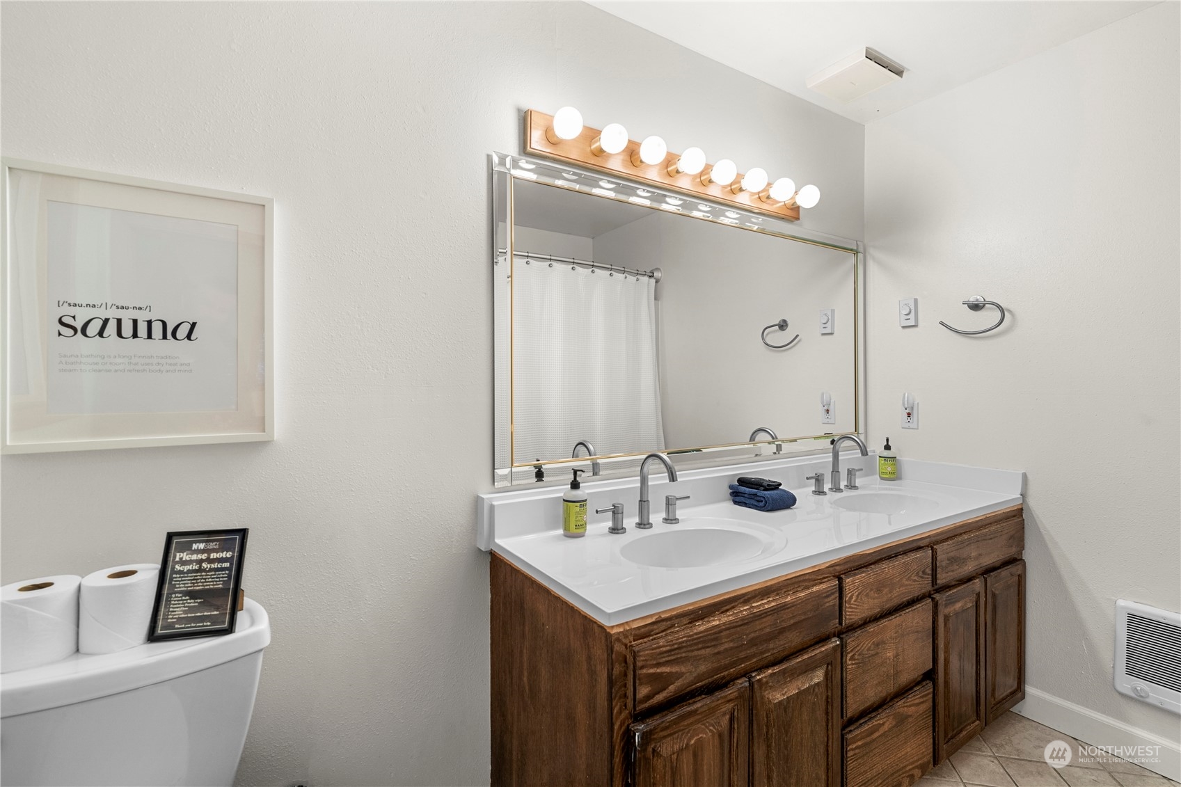 25312 Saddle Street , Leavenworth, WA 98826