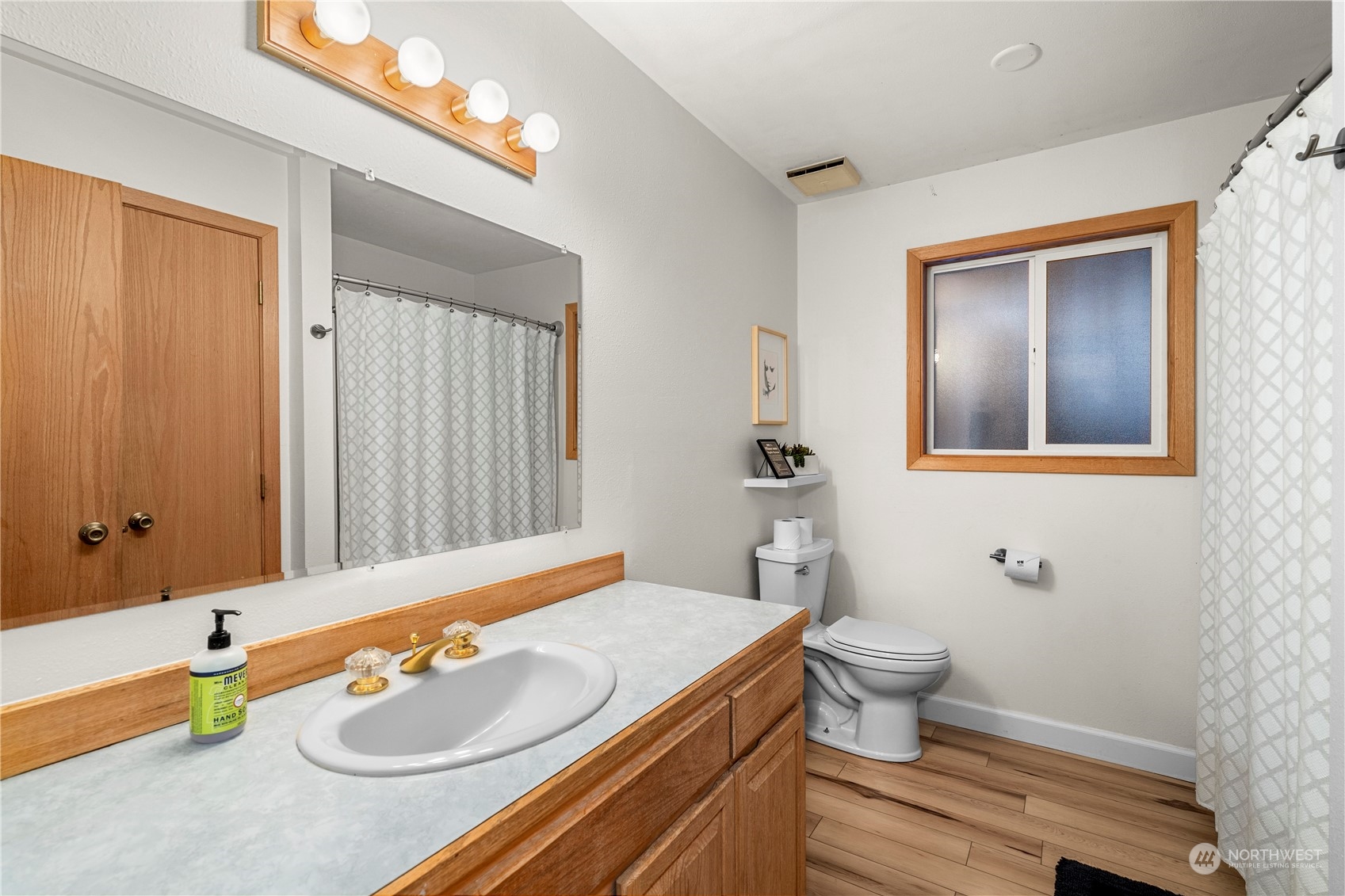 25312 Saddle Street , Leavenworth, WA 98826